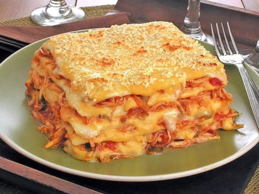 Aprenda a fazer a lasanha de frango perfeita com nossa receita completa. Dicas profissionais, variações criativas e segredos para um resultado cremoso e saboroso.

